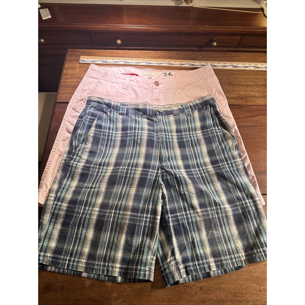 Lot Of Two Men's Sz 36 Chino Shorts. Columbia And Red Camel